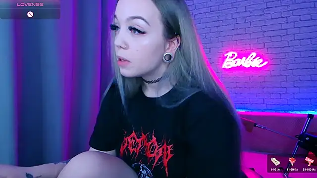 -Stacyy- online show from January 31, 2025, 4:25 am