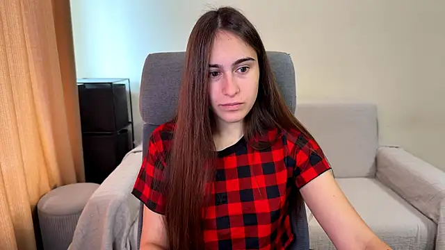 AliceKolltt online show from October 1, 2025, 8:31 am