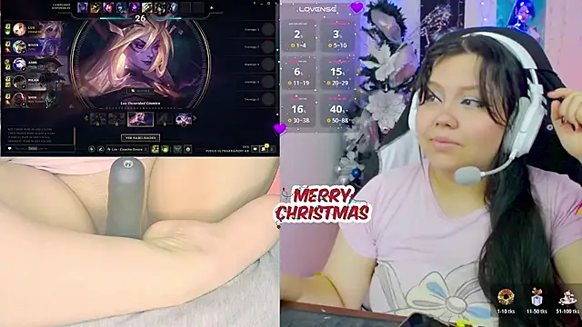 crystal7u7 online show from December 22, 2025, 11:51 am