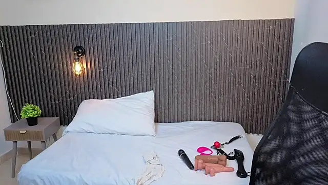 Snapshot of Aabby_lee chatting on April 30, 2026, 7:20 pm Aabby lee online show from April 30, 2026, 7:20 pm