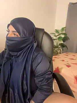 Snapshot of haddy_ss chatting on December 14, 2025, 7:40 pm haddy ss online show from December 14, 2025, 7:40 pm