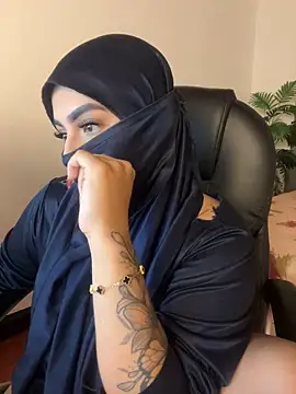 Snapshot of haddy_ss chatting on December 15, 2025, 7:40 pm haddy ss online show from December 15, 2025, 7:40 pm