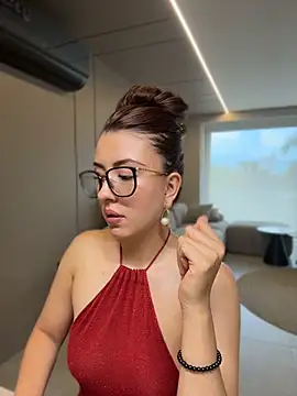 EmaSaenz online show from May 25, 2026, 8:04 pm