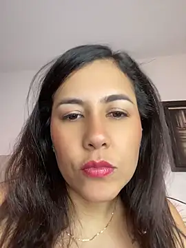 Snapshot of manuela_star chatting on May 21, 2026, 1:40 pm manuela star online show from May 21, 2026, 1:40 pm