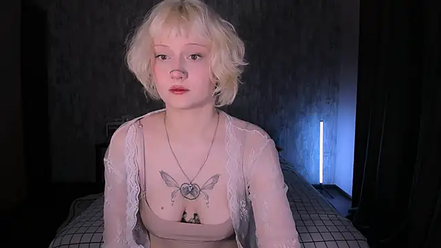 MariaMango online show from October 11, 2025, 1:05 am