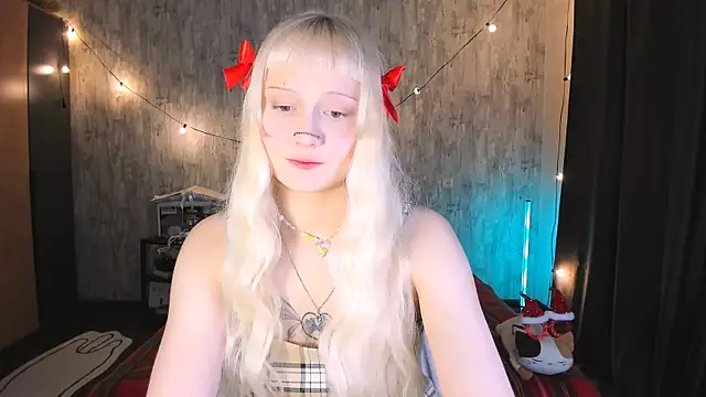 MariaMango online show from November 15, 2025, 10:59 pm