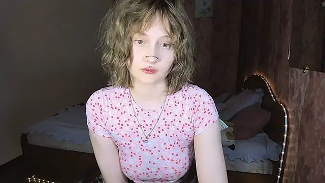 MariaMango online show from April 7, 2026, 6:30 pm