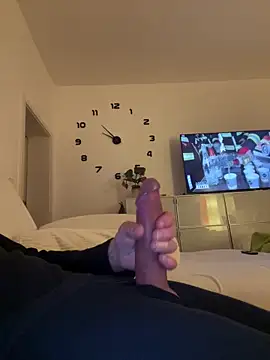 Frank22xx online show from April 2, 2026, 7:55 pm