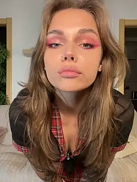 HumbleJess online show from October 5, 2025, 2:37 pm