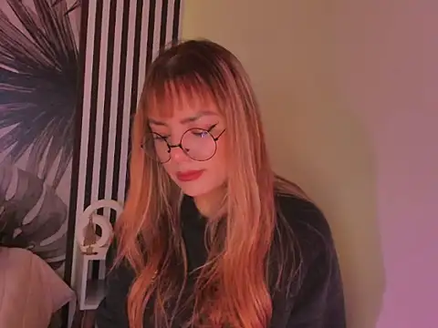 Samaantha-White online show from January 14, 2026, 11:49 am