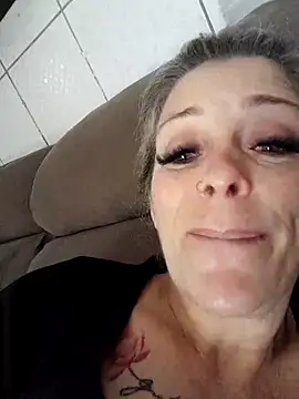 marcialoira online show from October 30, 2025, 1:34 pm