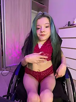 MiniSophiaa online show from January 11, 2026, 8:19 am