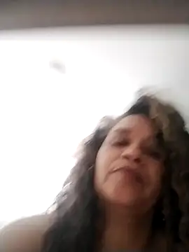 Snapshot of Alma_Sexyy chatting on October 4, 2025, 8:29 pm Alma Sexyy online show from October 4, 2025, 8:29 pm