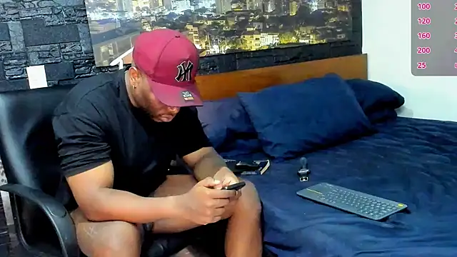 Snapshot of thomas_santtos1 chatting on February 28, 2025, 2:53 am thomas santtos1 online show from February 28, 2025, 2:53 am