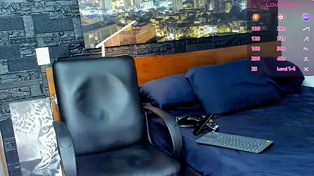 Snapshot of thomas_santtos1 chatting on March 2, 2025, 1:49 pm thomas santtos1 online show from March 2, 2025, 1:49 pm
