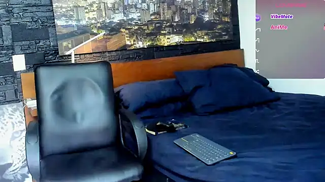 Snapshot of thomas_santtos1 chatting on March 20, 2025, 7:57 pm thomas santtos1 online show from March 20, 2025, 7:57 pm