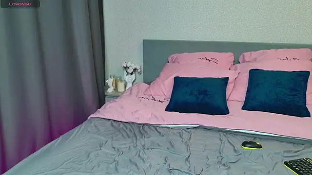 Damn Bae  online show from March 27, 2026, 4:18 am