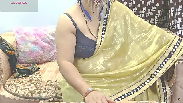 Snapshot of sheetaldave chatting on February 23, 2025, 10:31 pm sheetaldave online show from February 23, 2025, 10:31 pm