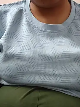 Snapshot of Aaradhya chatting on December 21, 2024, 3:47 am Aaradhya online show from December 21, 2024, 3:47 am