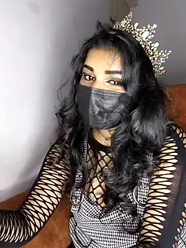 lolalivv online show from January 14, 2025, 10:44 pm
