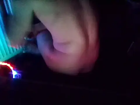 Bigheadxxx1 online show from March 23, 2026, 3:32 am