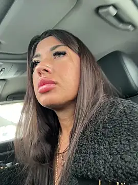 Snapshot of RuslanaXX chatting on February 10, 2026, 5:55 am RuslanaXX online show from February 10, 2026, 5:55 am