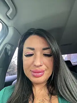 RuslanaXX online show from May 13, 2026, 6:44 am