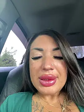 RuslanaXX online show from May 30, 2026, 5:26 am