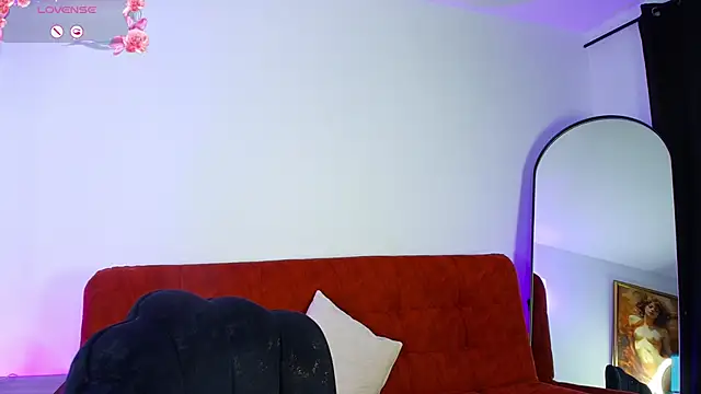 mally s1 online show from April 7, 2026, 7:58 pm