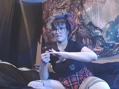 HighCityHoney online show from February 16, 2025, 4:53 pm