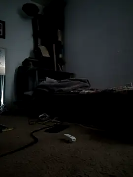 LongDickZee562 online show from September 10, 2025, 5:13 pm