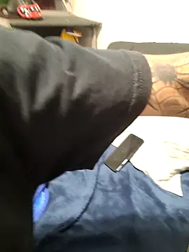 LongDickZee562 online show from October 19, 2025, 9:54 am