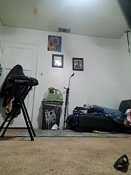 LongDickZee562 online show from December 18, 2025, 4:51 am