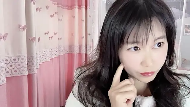 Snapshot of Shleybaby chatting on December 5, 2024, 6:43 am Shleybaby online show from December 5, 2024, 6:43 am