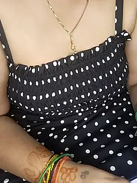 Snapshot of Sona_sonam chatting on February 26, 2025, 8:33 pm Sona sonam online show from February 26, 2025, 8:33 pm