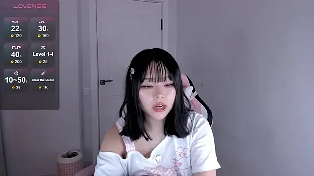 Snapshot of hee_young11 chatting on December 3, 2025, 3:58 am hee young11 online show from December 3, 2025, 3:58 am