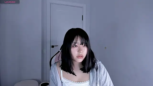 Snapshot of hee_young11 chatting on December 14, 2025, 6:56 pm hee young11 online show from December 14, 2025, 6:56 pm