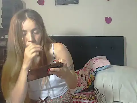 valerivegass online show from October 24, 2025, 8:27 pm