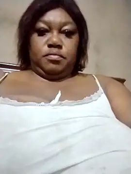 MATUREBUSSTY online show from May 19, 2026, 3:02 am