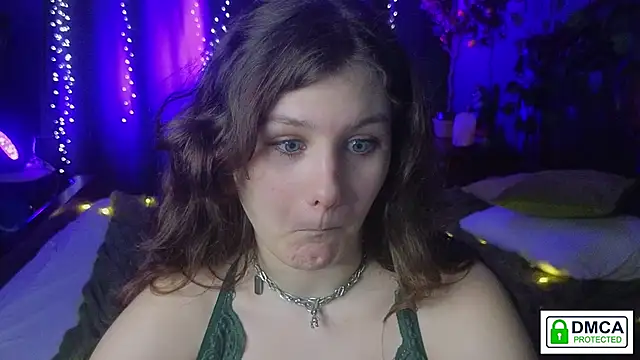 Snapshot of Charlotte_wow chatting on February 1, 2025, 11:16 pm Charlotte wow online show from February 1, 2025, 11:16 pm