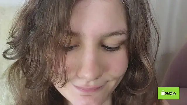 Snapshot of Charlotte_wow chatting on February 10, 2025, 7:28 pm Charlotte wow online show from February 10, 2025, 7:28 pm