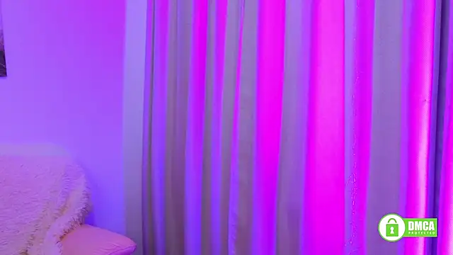 Snapshot of Charlotte_wow chatting on March 8, 2025, 9:18 pm Charlotte wow online show from March 8, 2025, 9:18 pm