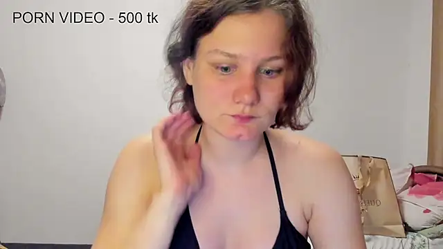 Snapshot of Charlotte_wow chatting on May 19, 2026, 6:25 pm Charlotte wow online show from May 19, 2026, 6:25 pm