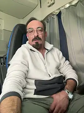 dzhakar online show from December 3, 2025, 12:58 pm