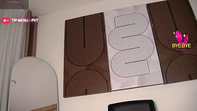 aidaadams online show from February 1, 2026, 11:42 am