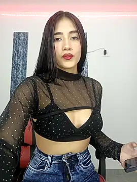 Snapshot of karol_cortes_18 chatting on September 23, 2025, 7:28 pm karol cortes 18 online show from September 23, 2025, 7:28 pm