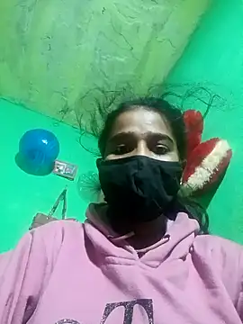 Snapshot of Cuti_jiyax chatting on December 30, 2024, 2:31 am Cuti jiyax online show from December 30, 2024, 2:31 am