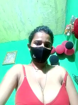 Snapshot of Cuti_jiyax chatting on February 15, 2025, 12:22 pm Cuti jiyax online show from February 15, 2025, 12:22 pm