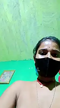 Snapshot of Cuti_jiyax chatting on February 23, 2025, 10:39 am Cuti jiyax online show from February 23, 2025, 10:39 am