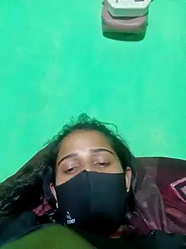 Snapshot of Cuti_jiyax chatting on March 17, 2025, 11:42 am Cuti jiyax online show from March 17, 2025, 11:42 am